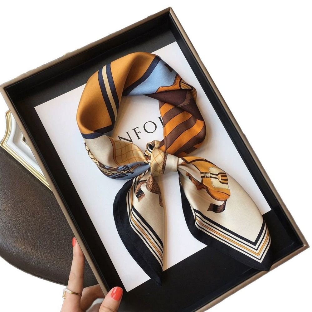 Fashion Satin Square Scarf for - Travel Accessories Deals 评论和价格