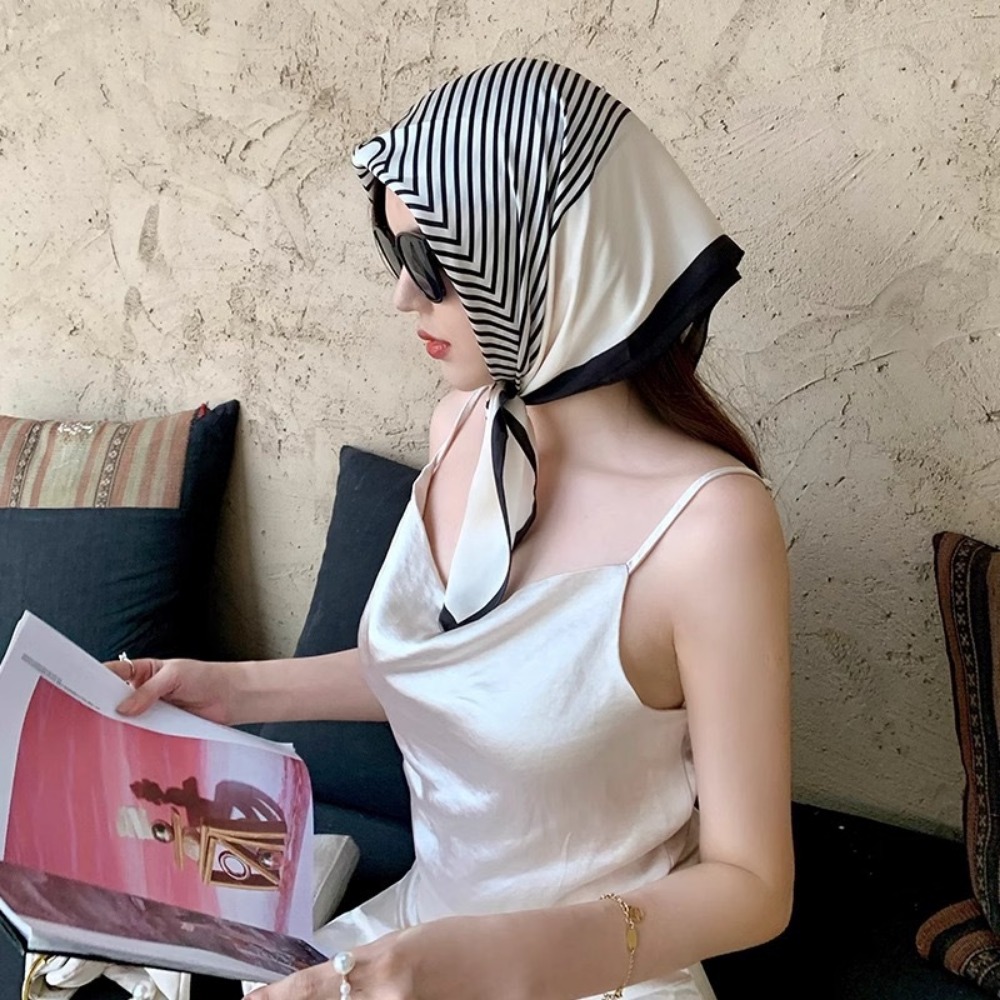Fashion Satin Square Scarf for - Travel Accessories Deals 评论和价格