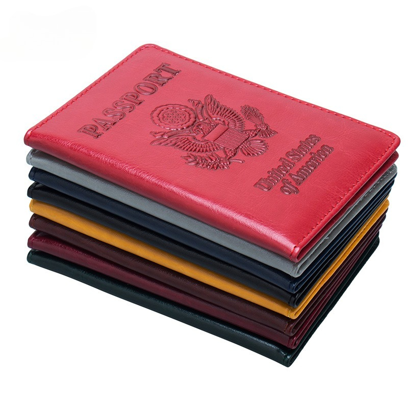 USA Embossed Passport Holder L - Qantas Travel Accessories 评论和价格