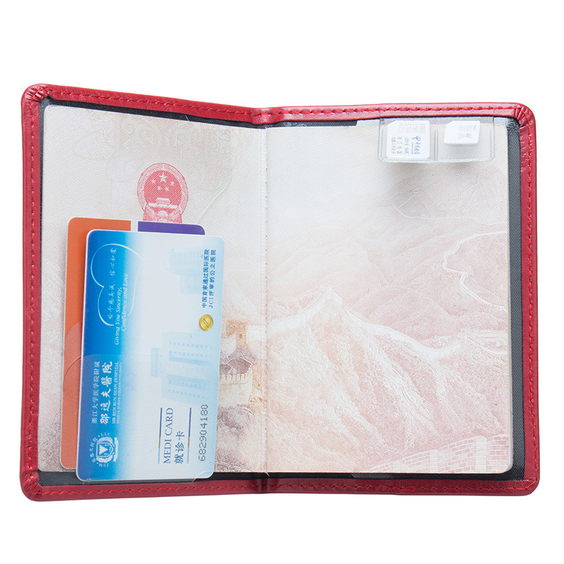 USA Embossed Passport Holder L - Qantas Travel Accessories 评论和价格