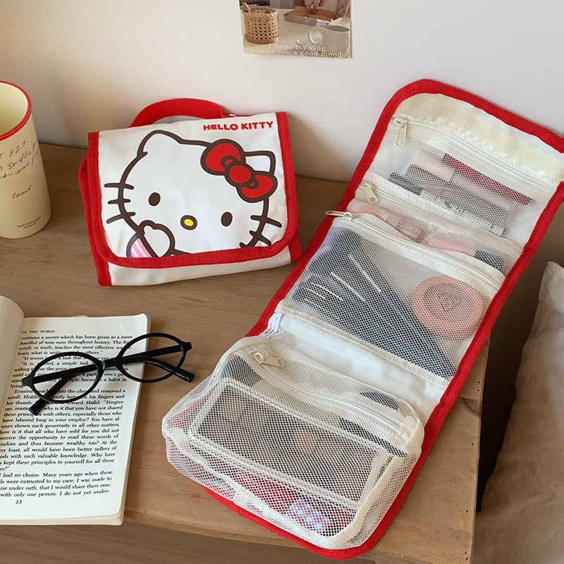 Hello Kitty Portable Large Cap - Travel Accessories Needed 评论和价格