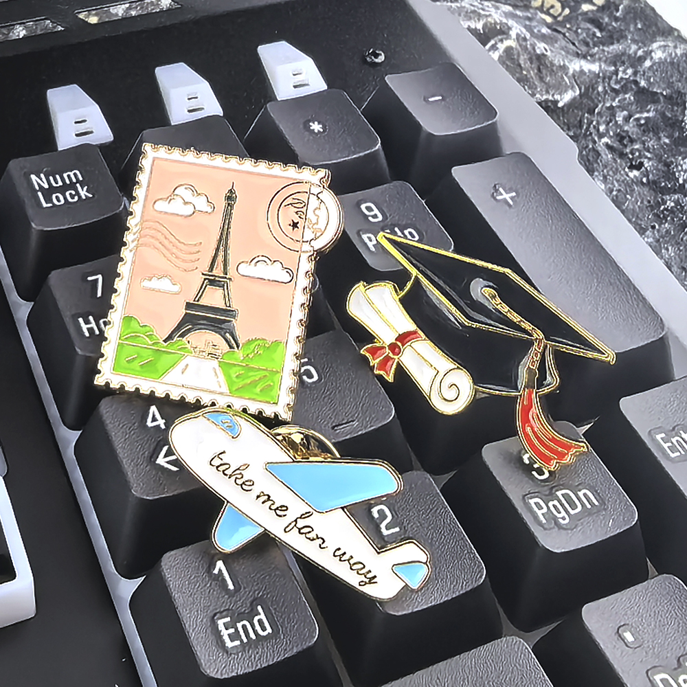 Cartoon Plane Earth Adventure  - Qantas Travel Accessories 评论和价格
